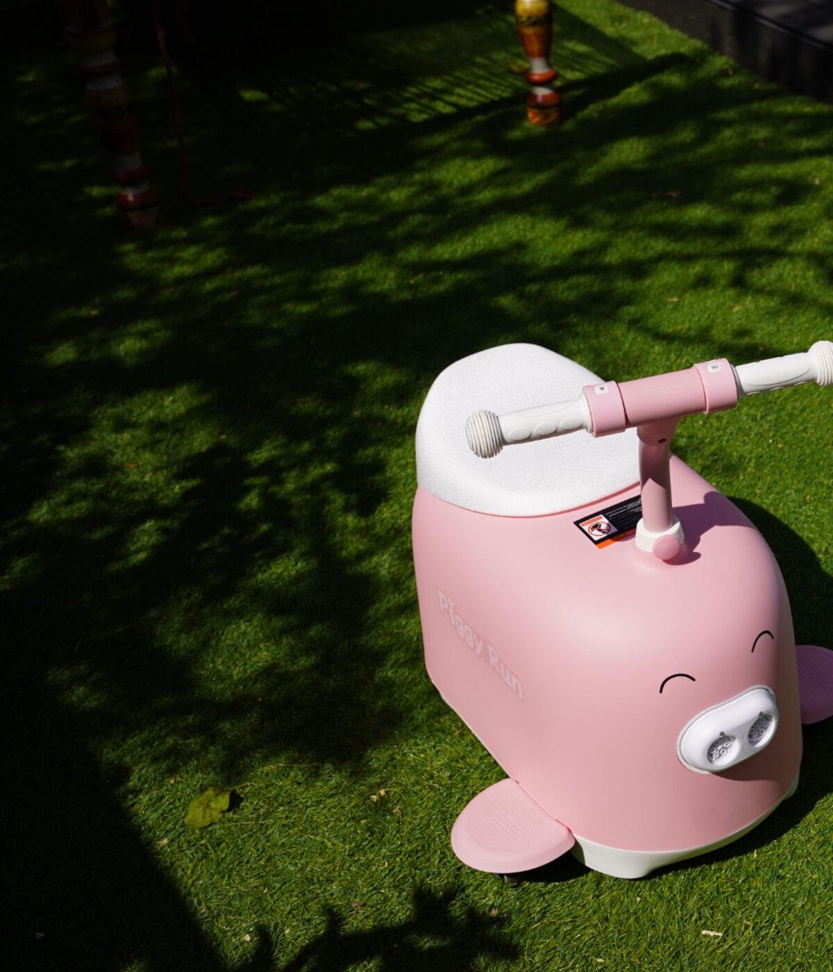 SOFT PINK Piggy Run